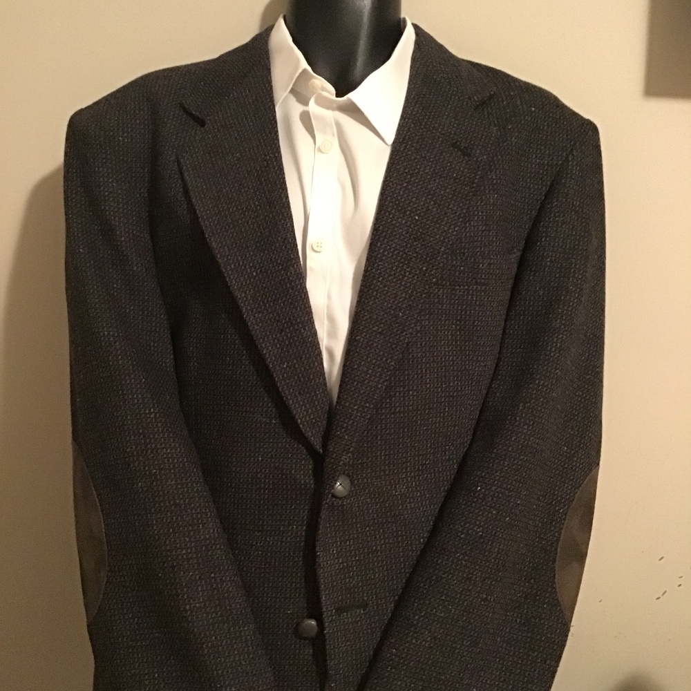 🔥Executive Collection, size 42L , new condition, wool jacket